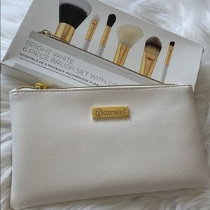 BH cosmetics: 1set Bright White and 1set Neon Pink